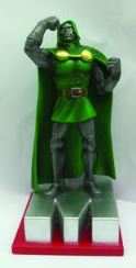 MARVEL DR DOOM RESIN M DESK FIGURINE (O/A)