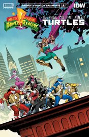 POWER RANGERS TEENAGE MUTANT NINJA TURTLES #4 CVR A MORA